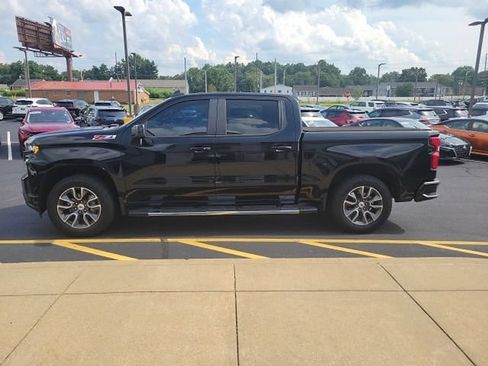 Used 2020 Chevrolet Silverado 1500 RST AWD/4WD image 3