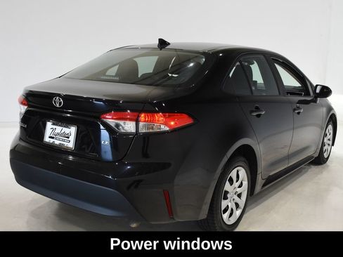 Used 2024 Toyota Corolla LE FWD image 4