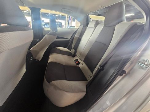 Used 2023 Toyota Corolla LE FWD image 18