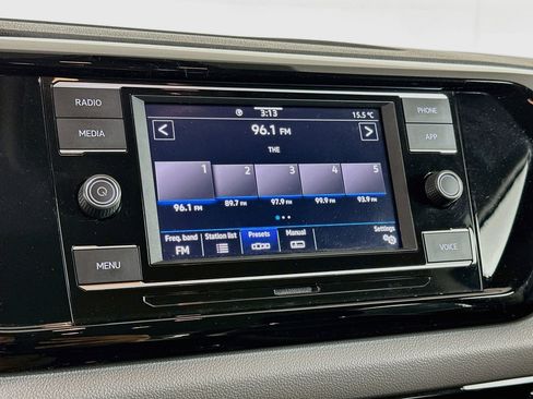 Used 2022 Volkswagen Taos S w/ IQ Drive S Package FWD image 21