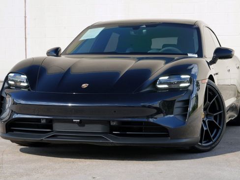 Used 2024 Porsche Taycan GTS AWD/4WD image 3