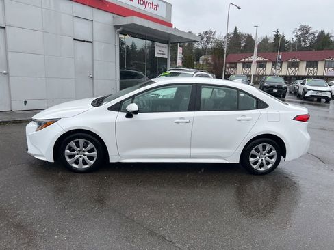 Certified 2025 Toyota Corolla LE image 7