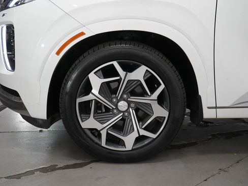 Used 2022 Hyundai Palisade Calligraphy image 32