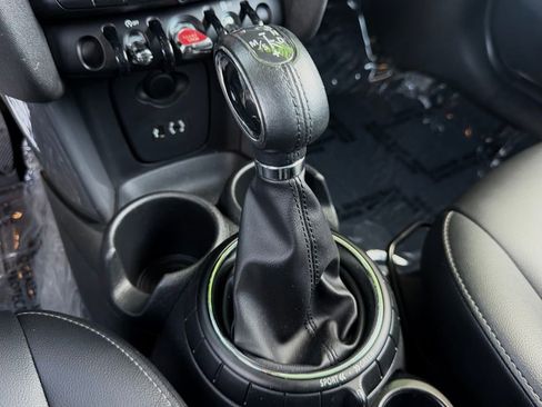 Used 2015 MINI Cooper 2-Door Hardtop FWD image 26