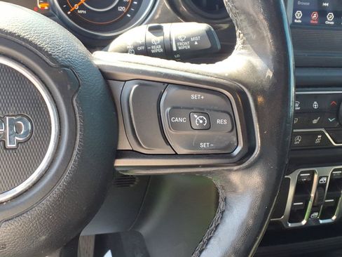 Used 2019 Jeep Wrangler Unlimited Sport AWD/4WD image 29