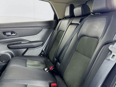 Used 2024 Nissan Ariya AWD image 12