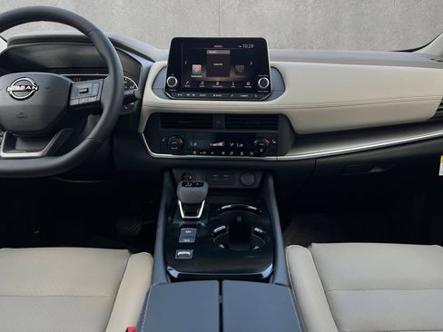 New 2026 Nissan Rogue Dark Armor FWD image 4