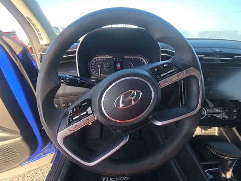 Used 2023 Hyundai Tucson SEL FWD image 8