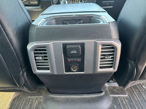 Used 2016 Ford F150 Platinum w/ Equipment Group 701A Luxury RWD image 20