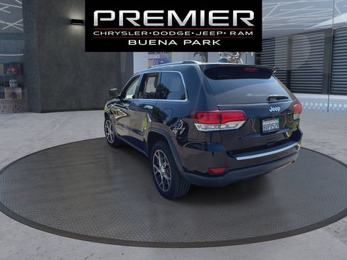 Used 2020 Jeep Grand Cherokee Limited RWD image 6