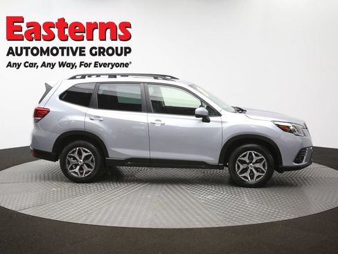 Used 2023 Subaru Forester Premium AWD/4WD image 49