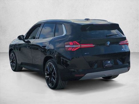 Used 2026 BMW X3 xDrive30 w/ Premium Package image 3