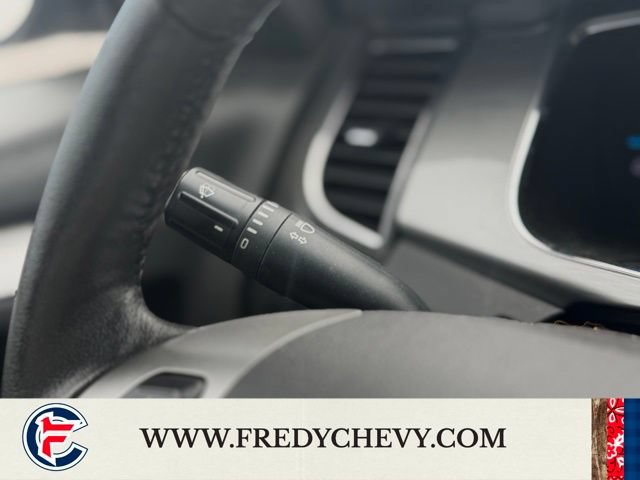 Used 2019 Ford Taurus SEL FWD image 20