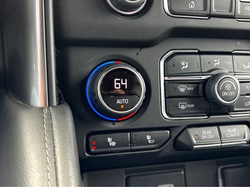 Used 2023 Chevrolet Tahoe LT image 8