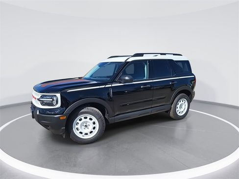New 2025 Ford Bronco Sport Heritage w/ Convenience Package image 4