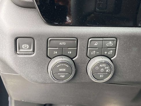 New 2026 Chevrolet Silverado 1500 LTZ w/ LTZ Convenience Package II AWD/4WD image 25
