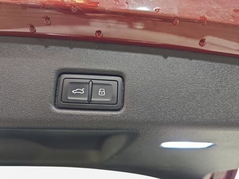 Certified 2025 Audi Q5 Prestige image 14