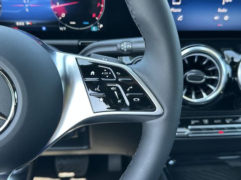 New 2026 Mercedes-Benz GLA 250 image 26