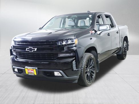 Used 2020 Chevrolet Silverado 1500 RST AWD/4WD image 3