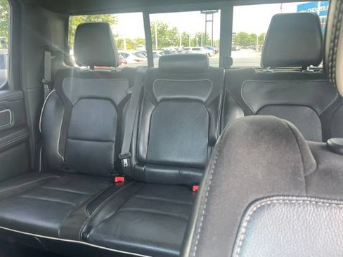Used 2019 RAM 1500 Laramie w/ Sport Appearance Package AWD/4WD image 9