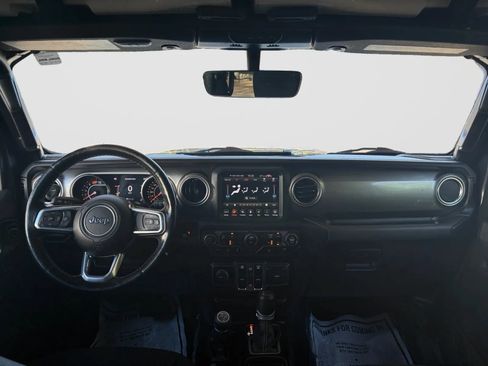 Used 2020 Jeep Wrangler Unlimited Sahara AWD/4WD image 23