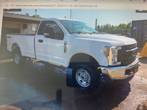 Used 2019 Ford F250 XL w/ XL Value Package AWD/4WD image 1