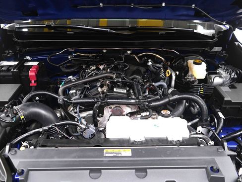 Used 2025 Toyota Tacoma SR5 image 28