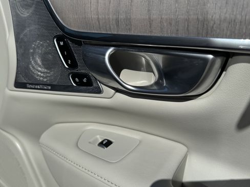 Used 2024 Volvo S90 T8 Ultimate w/ Lounge Package image 55