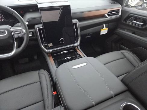 New 2026 GMC Yukon XL Denali w/ Sun & Power Step Package image 37