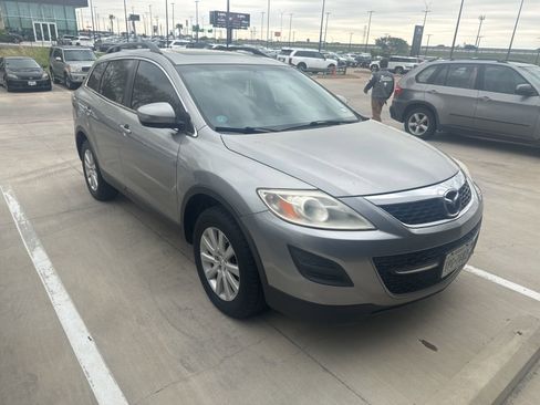 Used 2010 MAZDA CX-9 Touring w/ Moonroof & Bose Audio Pkg image 3