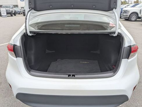 Used 2024 Toyota Corolla LE image 22