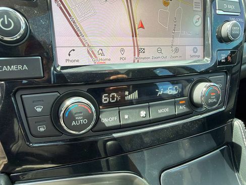 Used 2023 Nissan Maxima Platinum w/ Sport Mat Group FWD image 24