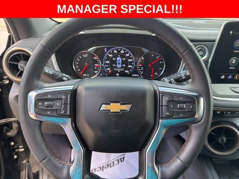 Used 2023 Chevrolet Blazer Premier w/ Driver Confidence II Package FWD image 24