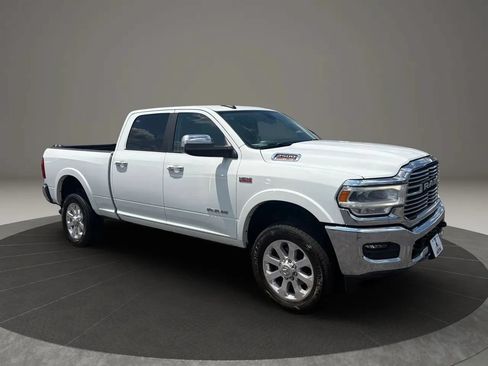 Used 2022 RAM 2500 Laramie AWD/4WD image 7