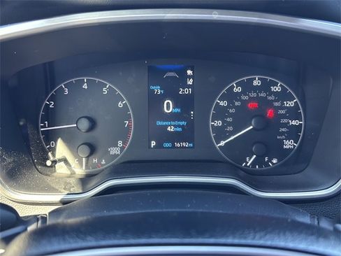 Used 2025 Toyota Corolla SE image 23