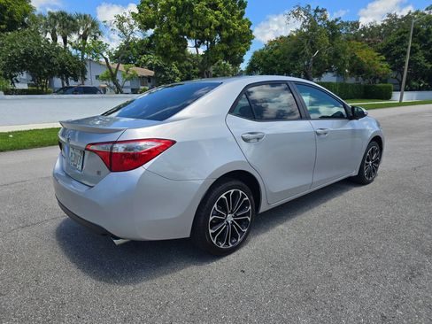 Used 2015 Toyota Corolla S FWD image 5
