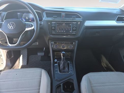 Used 2023 Volkswagen Tiguan S image 10