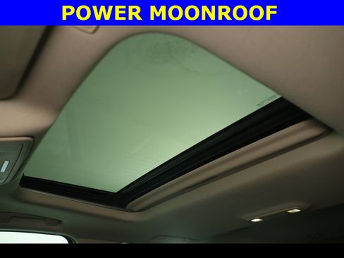 Used 2017 Chevrolet Tahoe Premier image 3