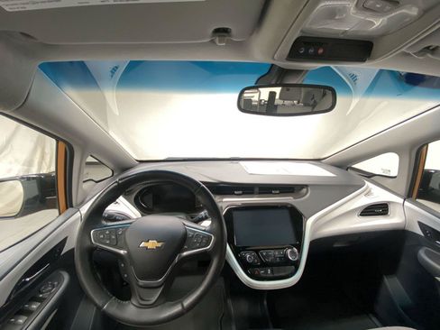 Used 2017 Chevrolet Bolt LT FWD image 29