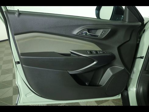 New 2026 Chevrolet Trax ACTIV w/ Driver Confidence Package image 18