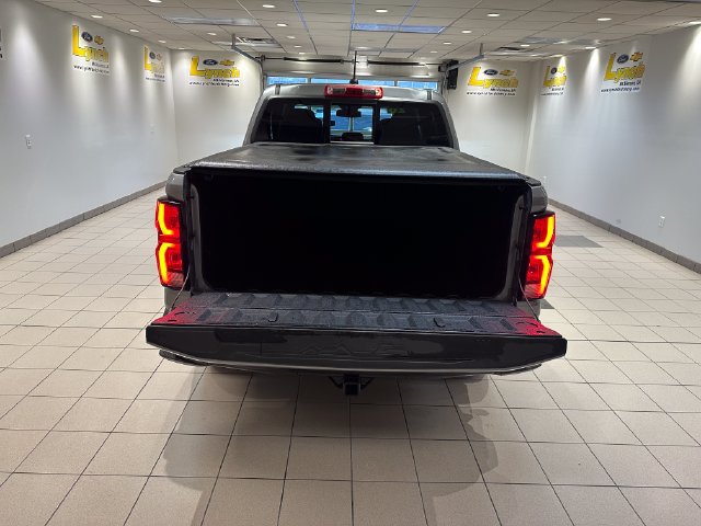 Used 2026 Chevrolet Colorado Z71 AWD/4WD image 21