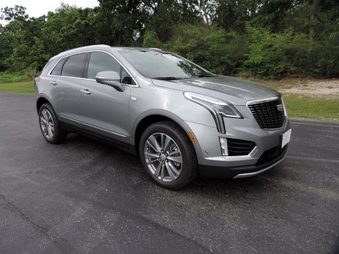 New 2026 Cadillac XT5 Premium Luxury w/ Driver Assist Package image 3