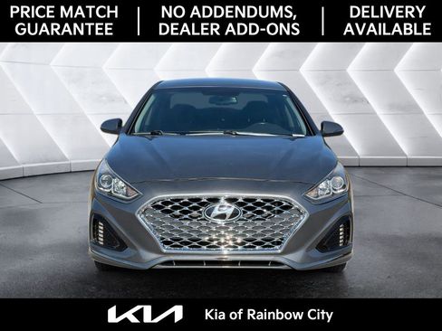 Used 2019 Hyundai Sonata SEL image 2