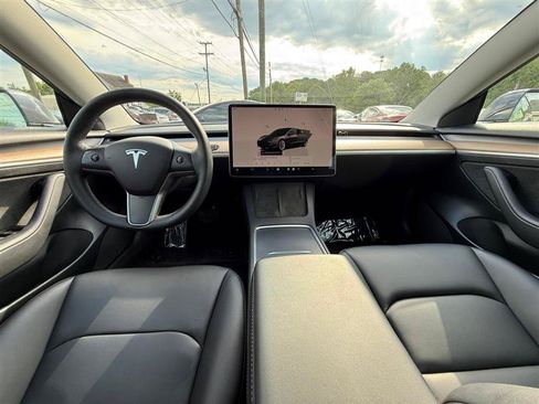 Used 2023 Tesla Model 3 Standard Range RWD image 13