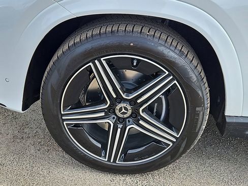 New 2026 Mercedes-Benz GLE 450 4MATIC image 13