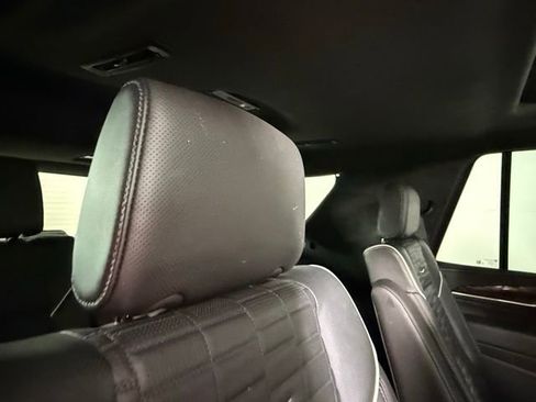 Certified 2023 Cadillac Escalade Premium Luxury Platinum image 29