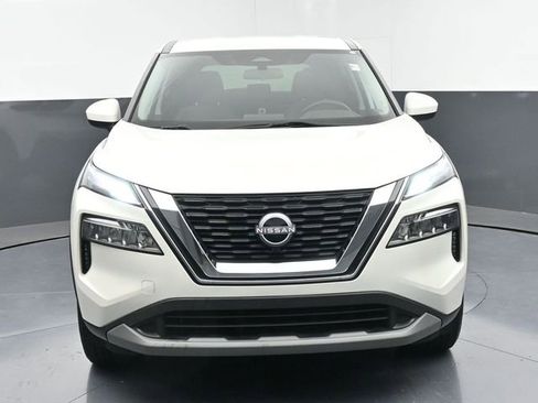 Used 2023 Nissan Rogue SV image 40