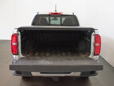 Used 2016 Chevrolet Colorado LT w/ LT Convenience Package AWD/4WD image 23