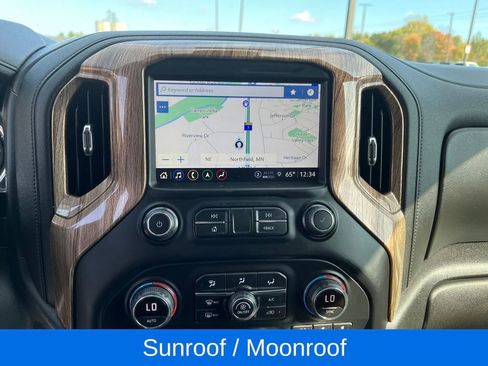 Used 2021 Chevrolet Silverado 3500 High Country w/ Technology Package image 25