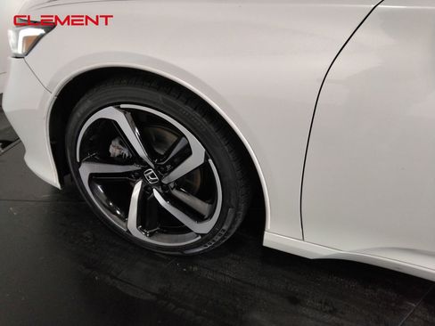 Used 2020 Honda Accord Sport image 35
